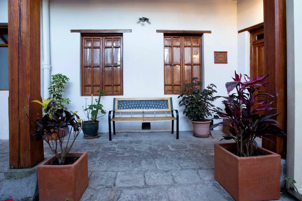 Casa Lunaloma - Boutique Apartments Quito Eksteriør bilde